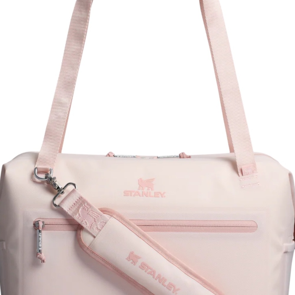 🌸 NEW PINK STANLEY JULIENNE MAX COOLER LUNCH BAG. LARGEST SIZE